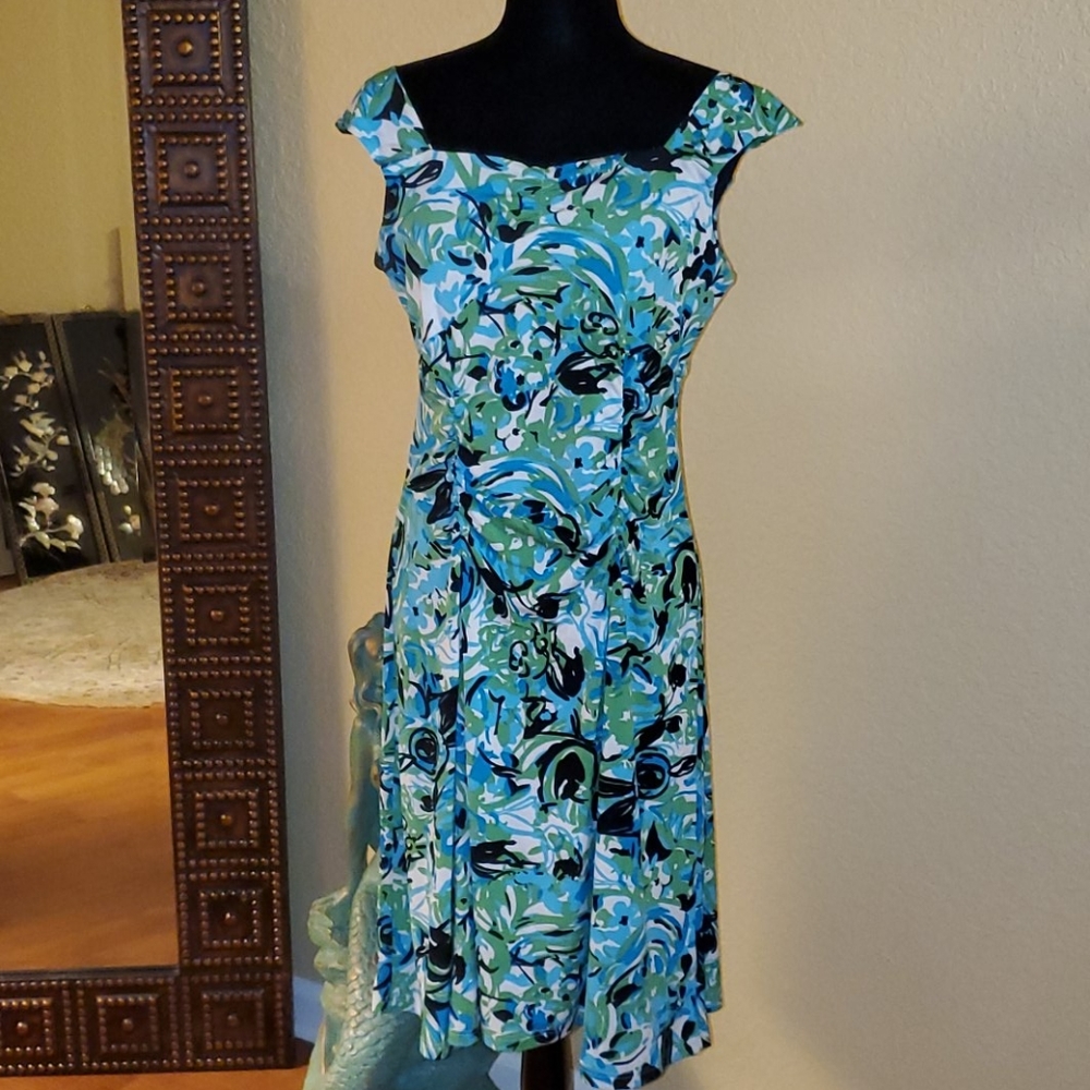 NWOT- Jersey knit dress